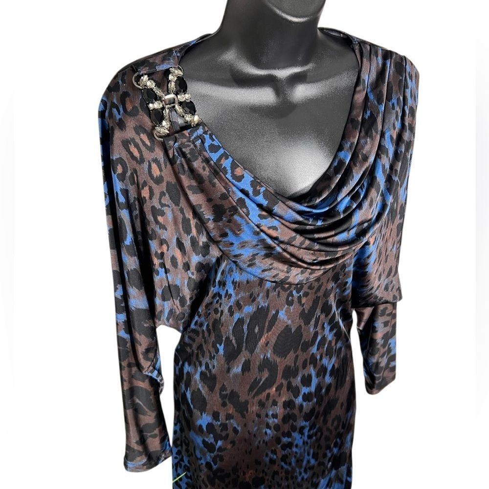 Casting cowl neck and 3/4 Blue and Black Leopard Print Dress Size 1 (8-10)